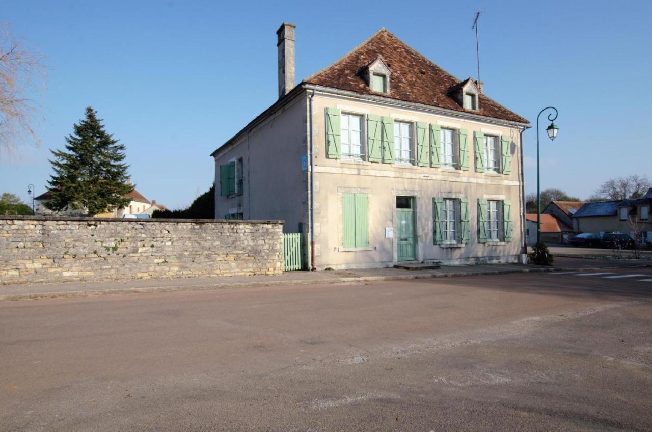 Gite Communal 149 Sainpuits 外观 照片